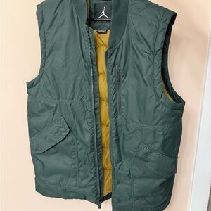 Jordan Men's Forest Green Vest